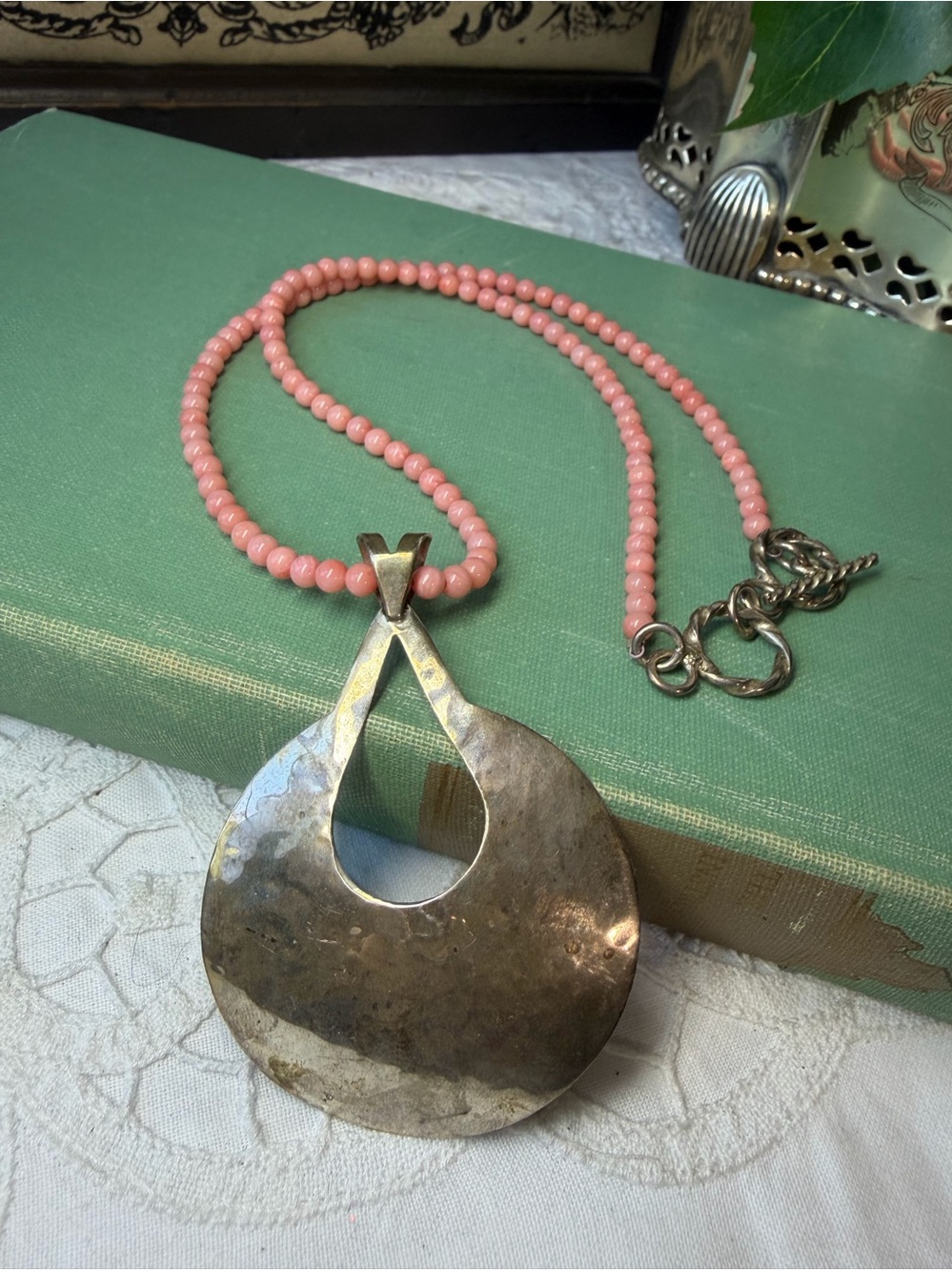 Dominique Dinouart Design coral beaded Sterling silver Large pendant necklace